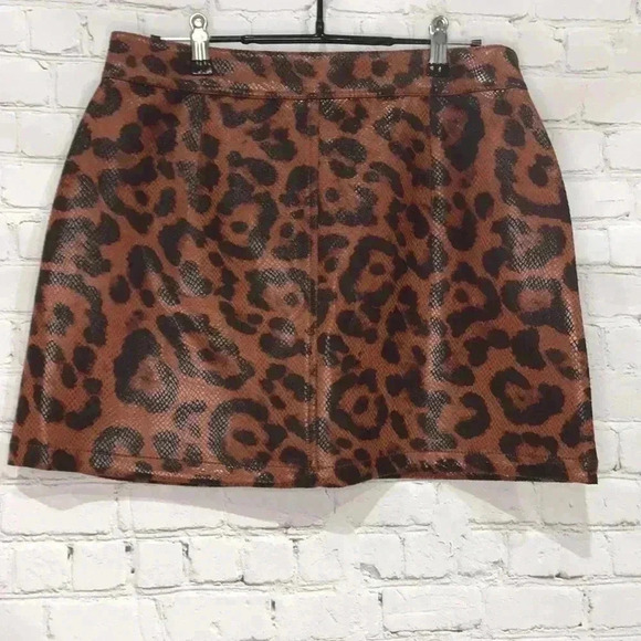 Oat New York Animal Print Mini Skirt - Picture 2 of 6